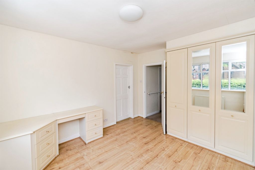 Additional image 18 of 4 bed detached house for saleHill Lane, Southampton SO15