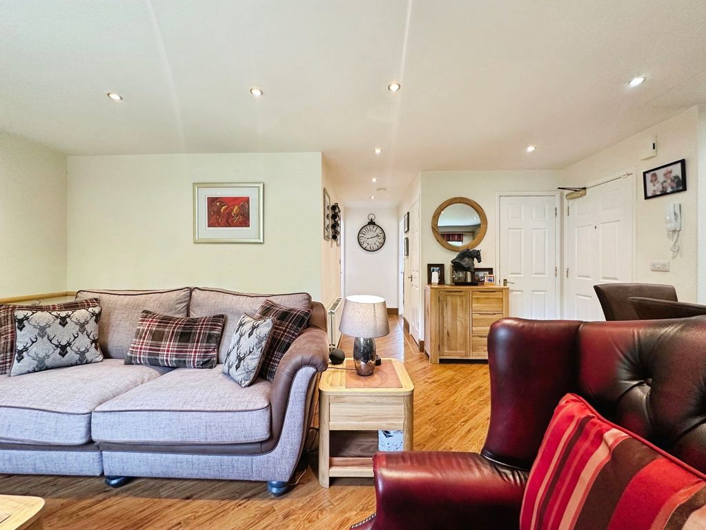 Additional image 5 of 3 bed flat for saleCygnet Close, Compton, Wolverhampton WV6