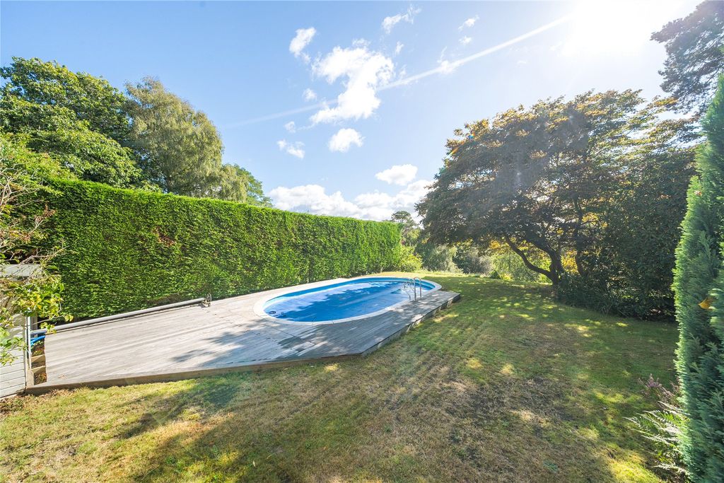 Additional image 39 of 6 bed semi-detached house for saleHook Heath, Surrey GU22