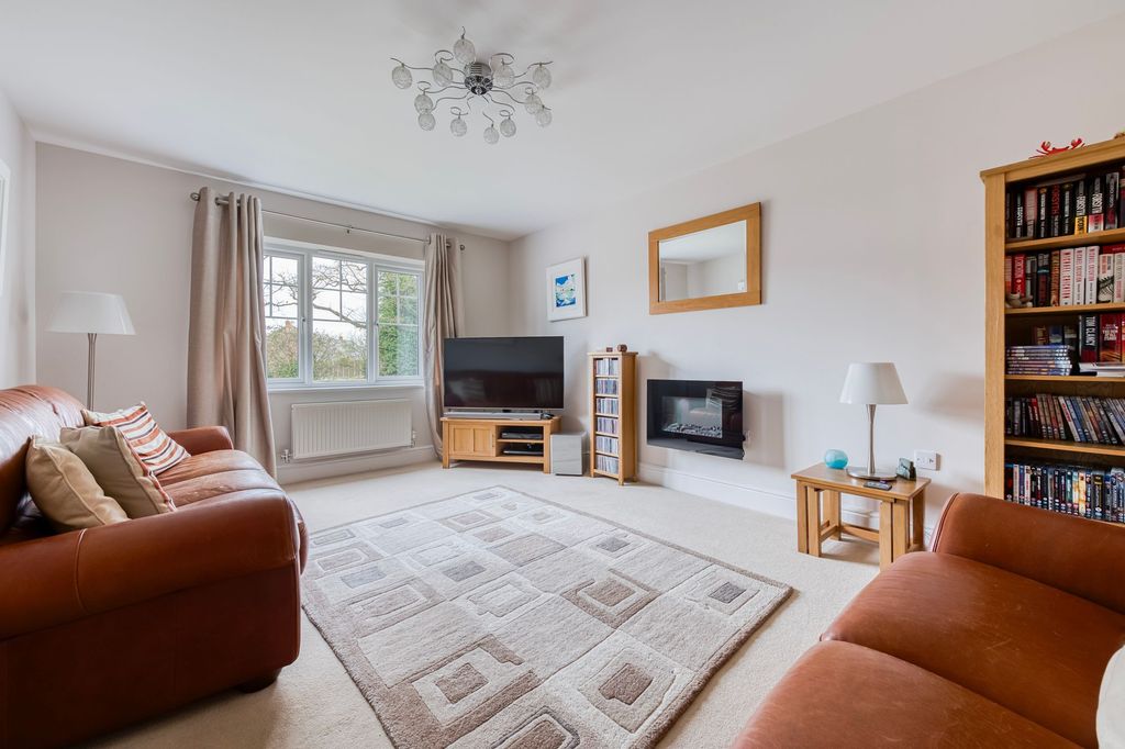Additional image 6 of 5 bed detached house for saleNorwich Road, Wymondham NR18