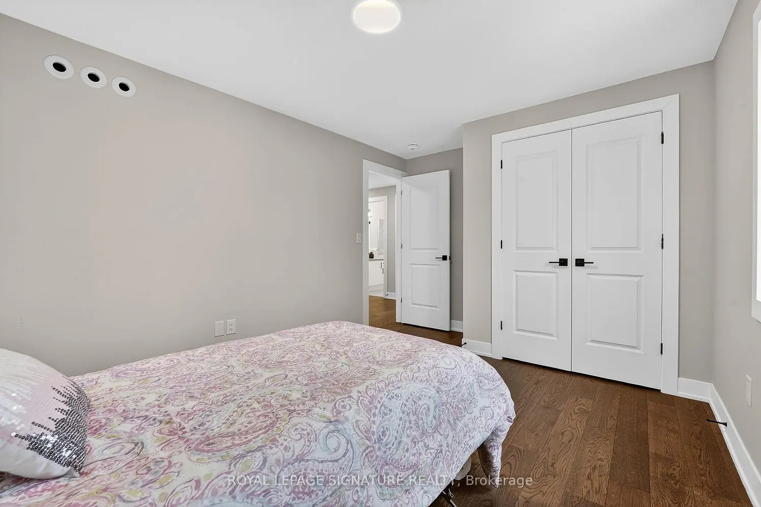 Additional image 10 of 297 Whiting Street 5