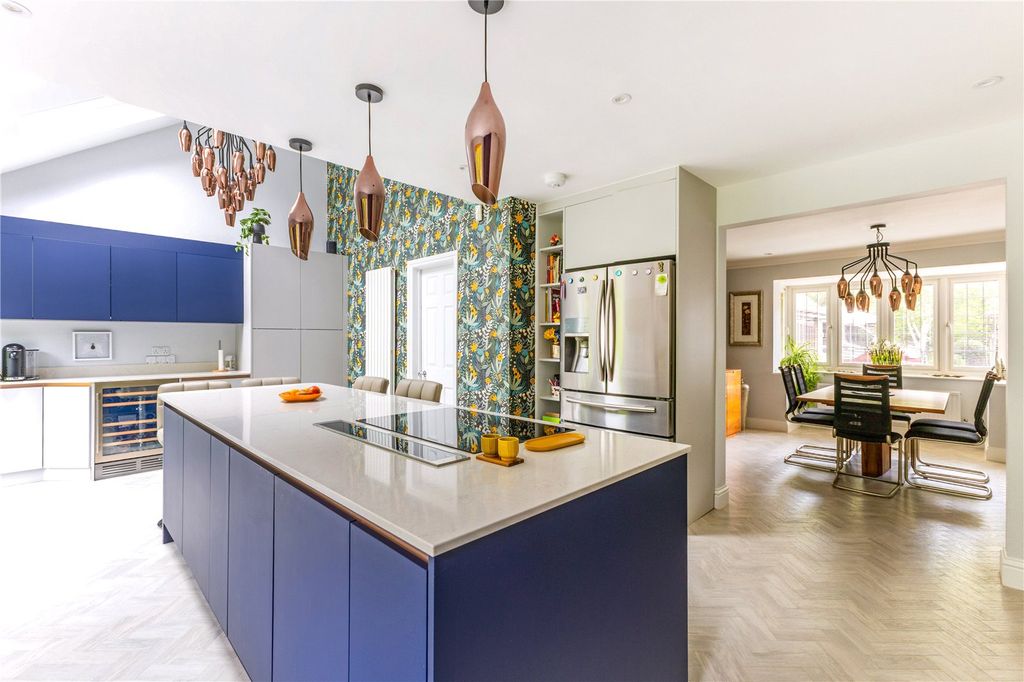 Additional image 11 of 4 bed detached house for saleKiln Ride, Finchampstead, Wokingham RG40