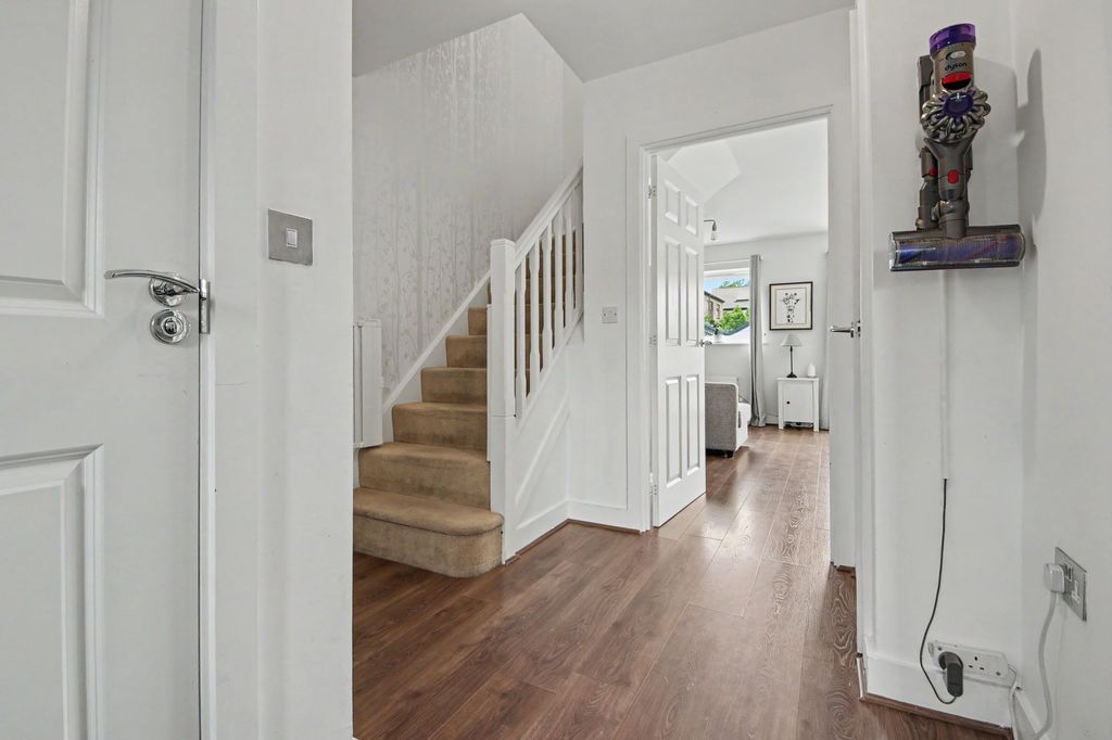Additional image 5 of 3 bed terraced house for saleLaxton Close, Sholing SO19
