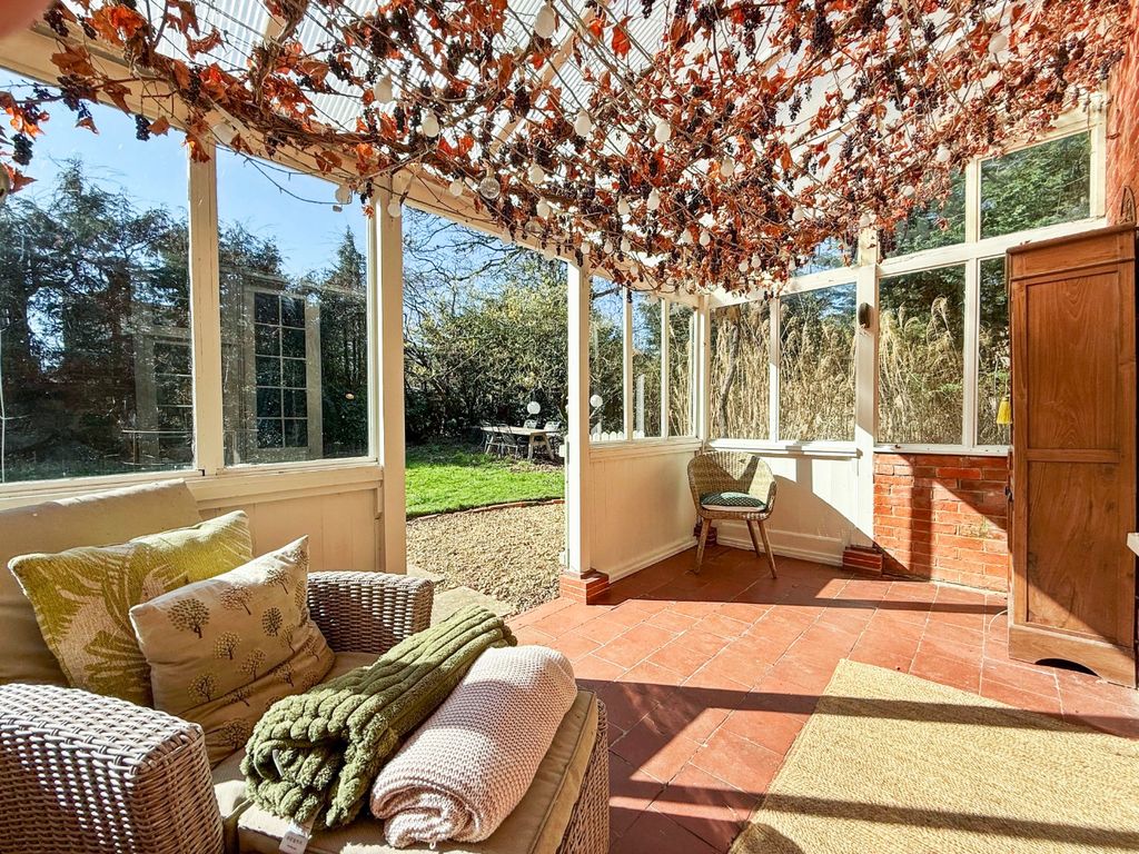 Additional image 28 of 5 bed detached house for saleChandlers Lane, Yateley, Hampshire GU46
