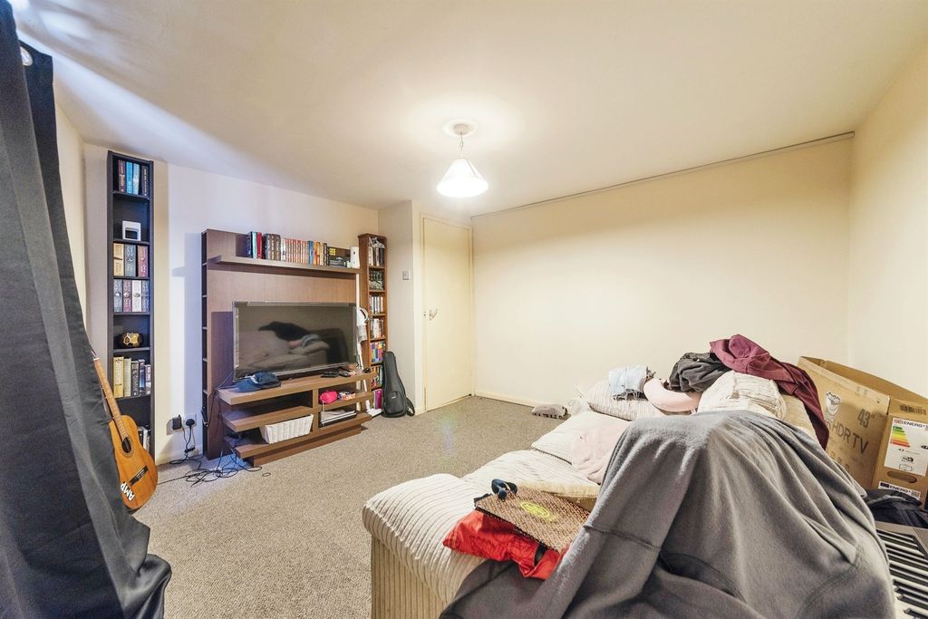 Additional image 2 of 2 bed flat for saleWestgate, Grantham NG31