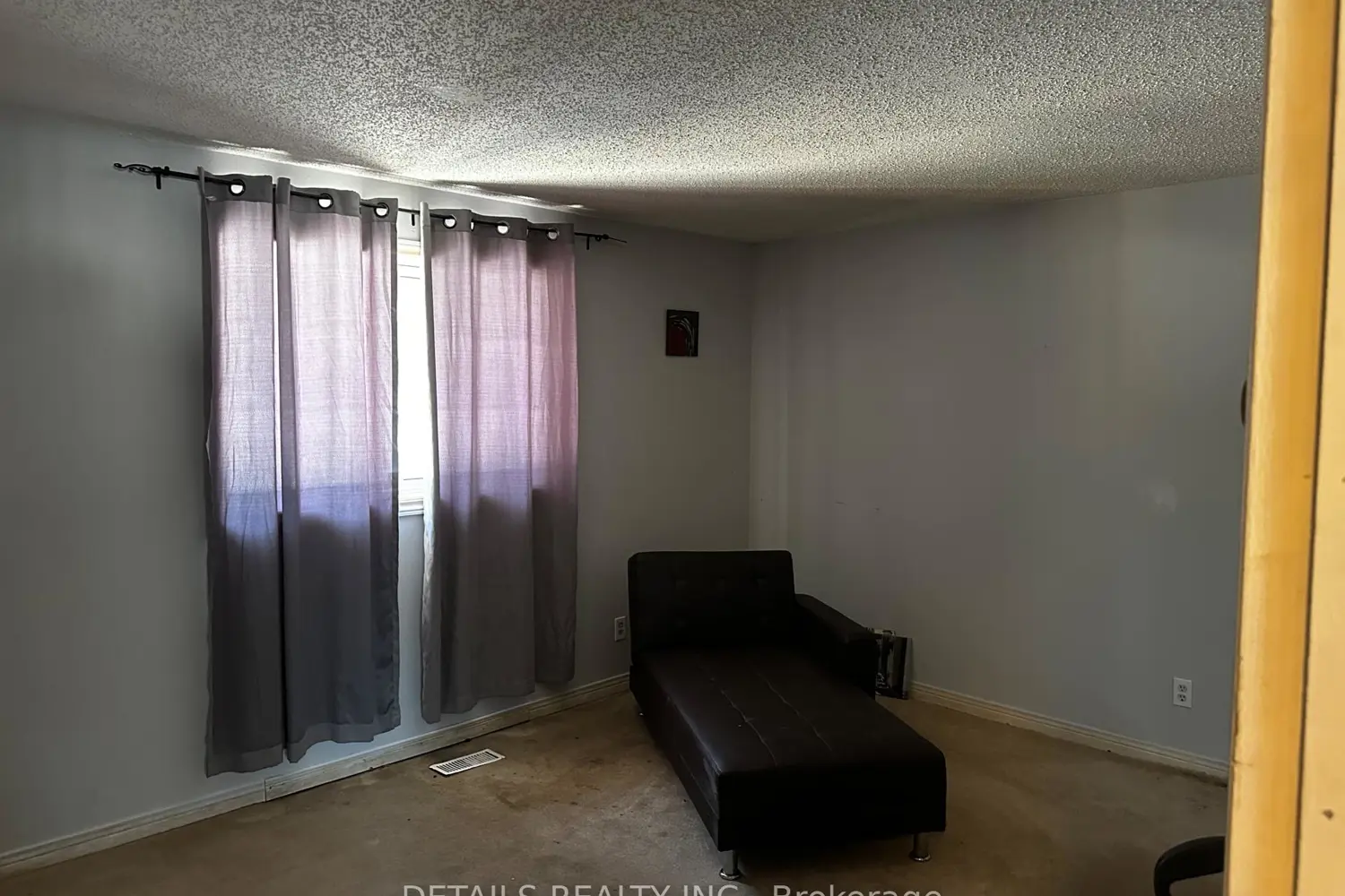 Additional image 9 of 2208 Fitzroy Street