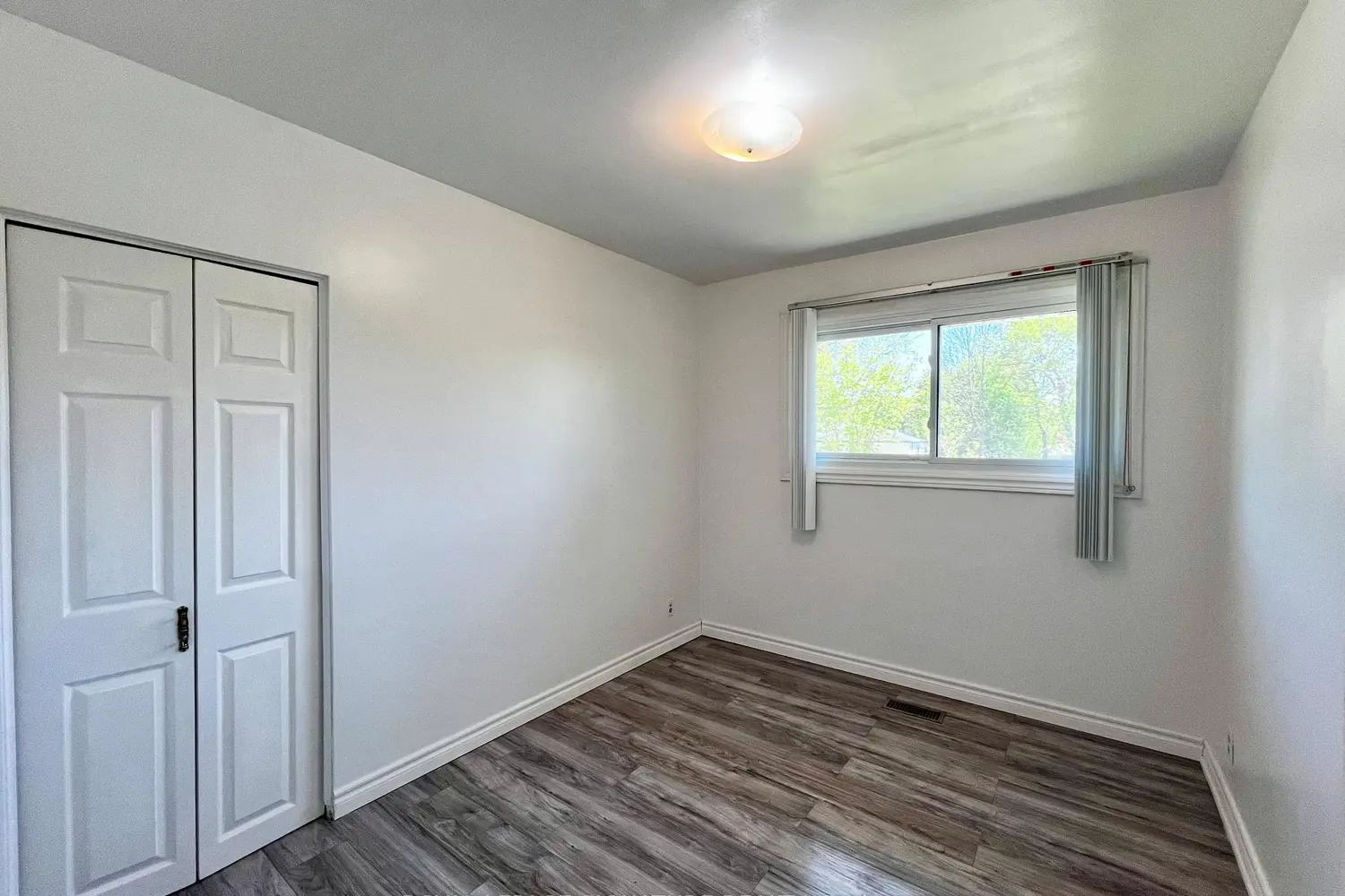 Additional image 9 of 194 Cedarbrae Avenue