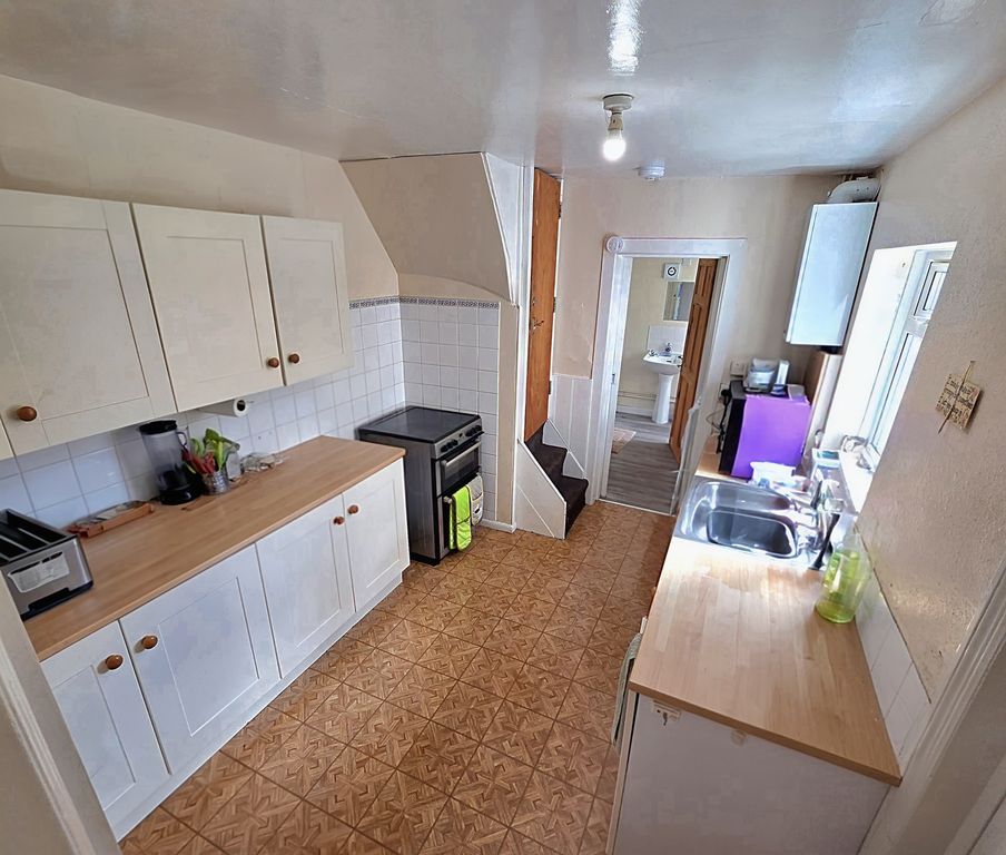 Additional image 3 of 4 bed end terrace house for saleAvenue Road, Southampton SO14