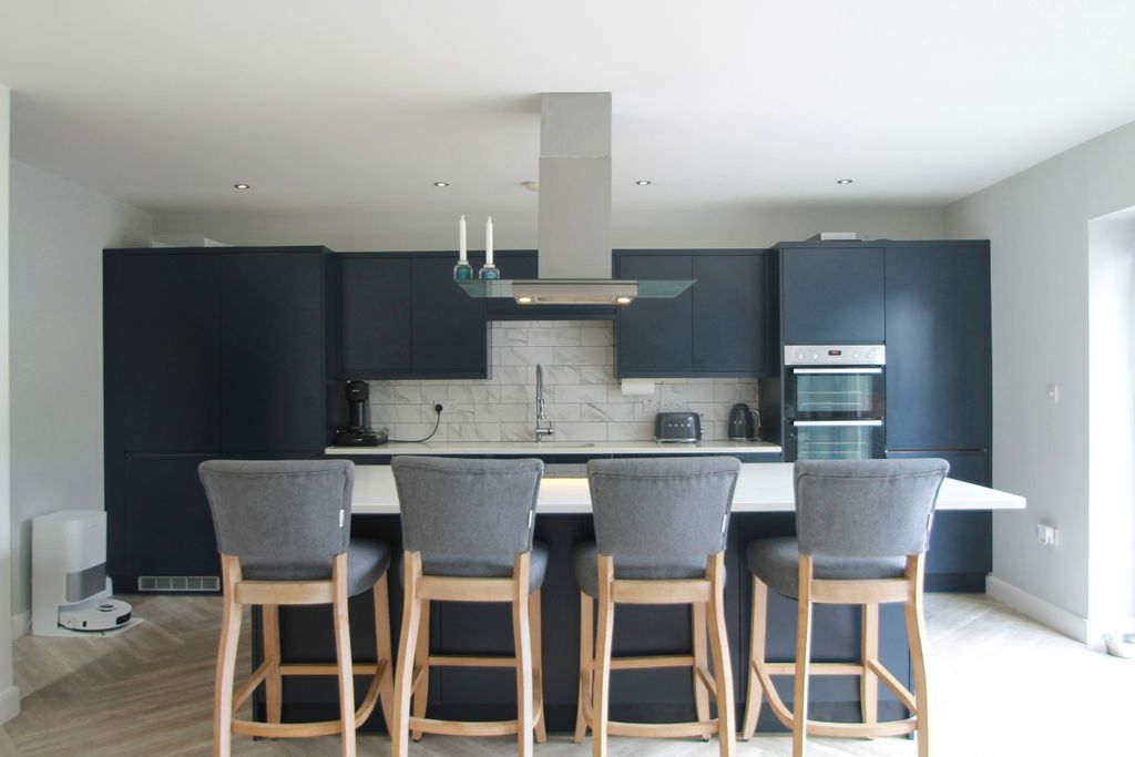 Additional image 9 of 5 bed property for saleFaire Road, Glenfield, Leicester, Leicestershire LE3