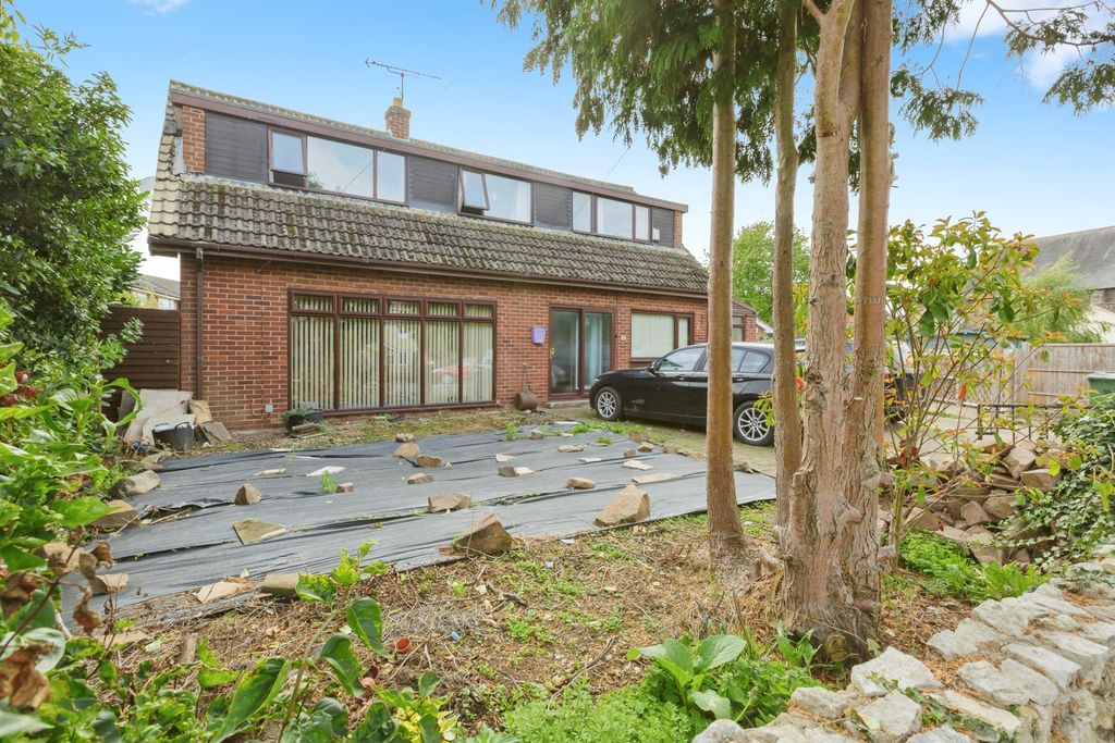 Additional image 3 of 3 bed detached house for saleLeicester Road, Sapcote, Leicester LE9