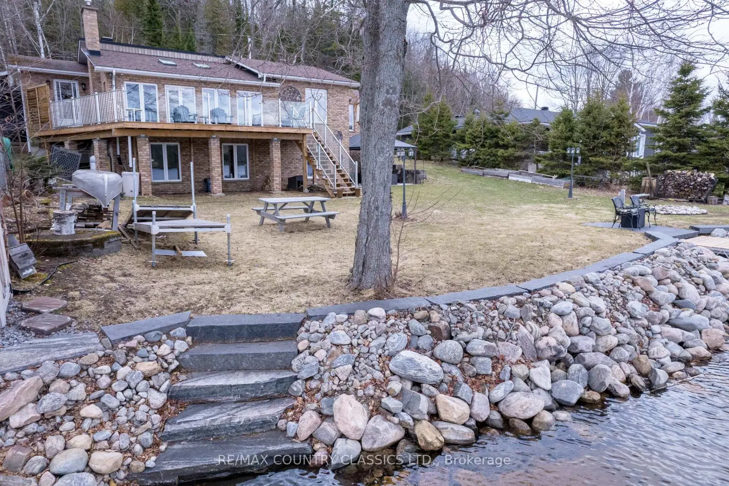 1787 North Baptiste Lake Road