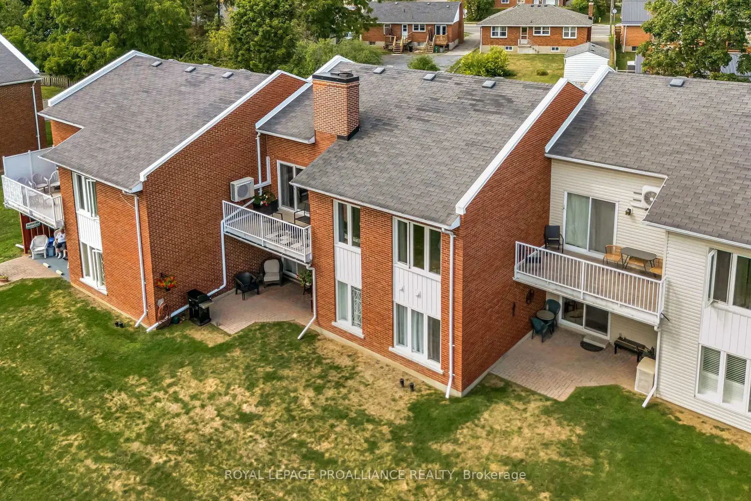 Additional image 16 of 179 Herchimer Avenue 12