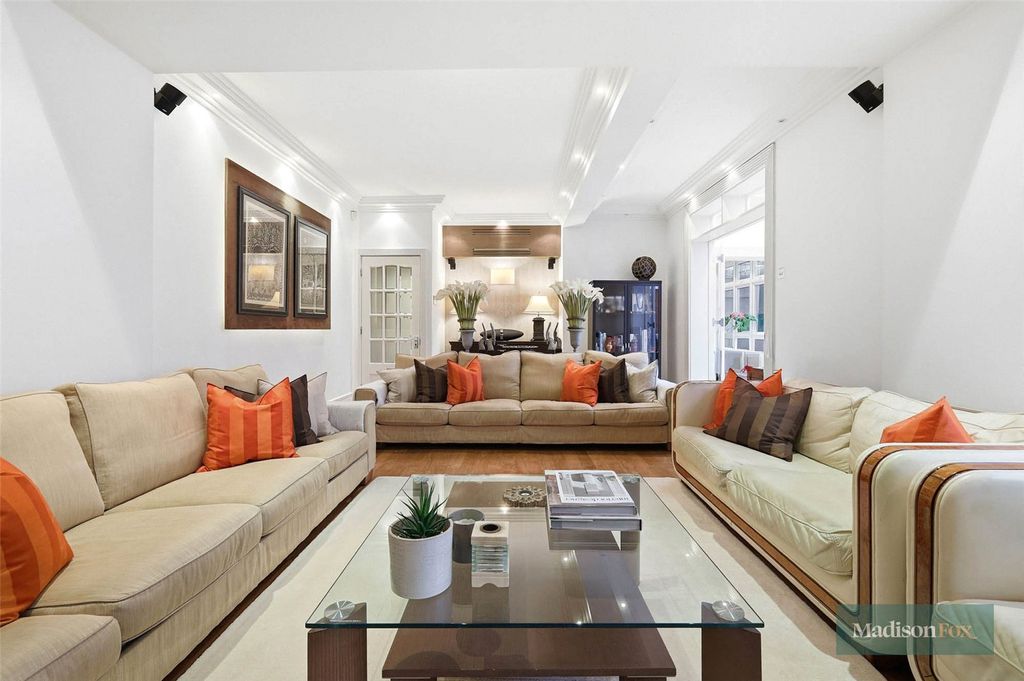 Additional image 17 of 5 bed detached house for saleMonkhams Lane, Woodford Green IG8