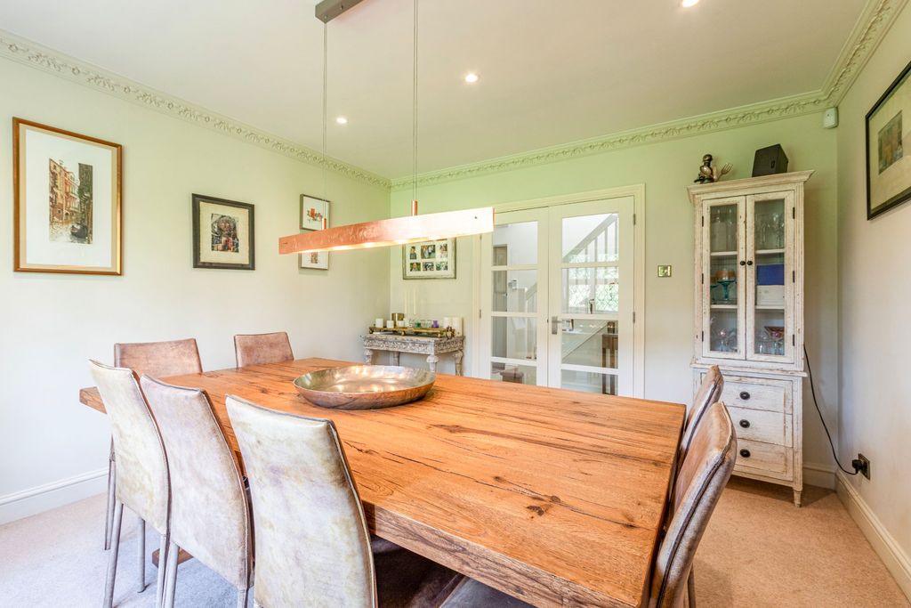 Additional image 3 of 5 bed detached house for salePyrford, Surrey GU22