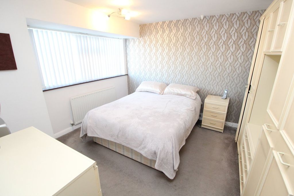 Additional image 10 of 3 bed semi-detached house for saleSt Ives Road, Wigston LE18