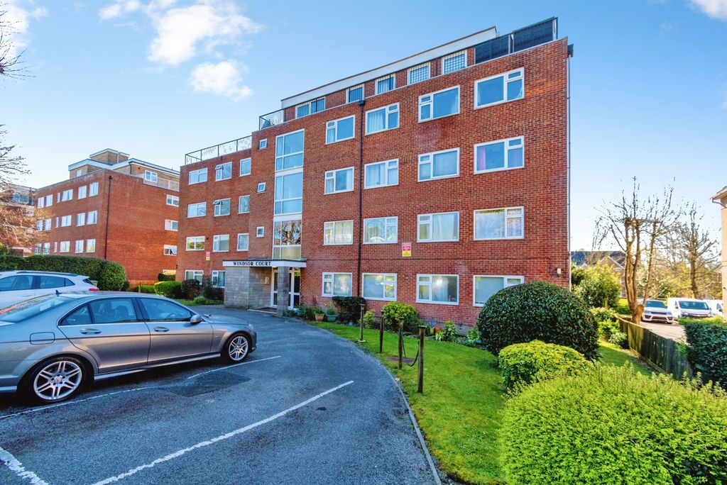 Additional image 15 of 2 bed flat for saleWinn Road, Southampton, Hampshire SO17