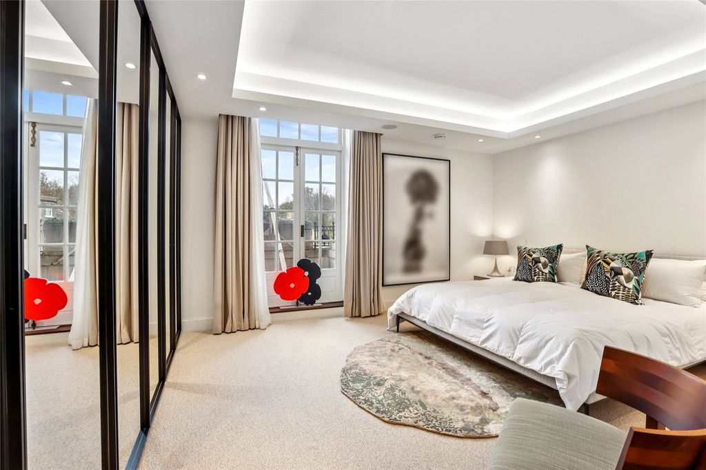 Additional image 4 of 2 bed flat for saleRichmond Hill, Richmond TW10