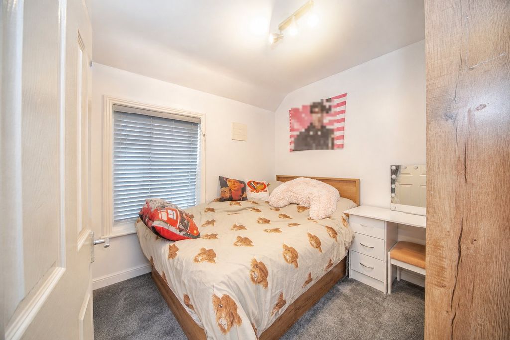 Additional image 10 of 2 bed terraced house for saleOuter Circle, Southampton SO16