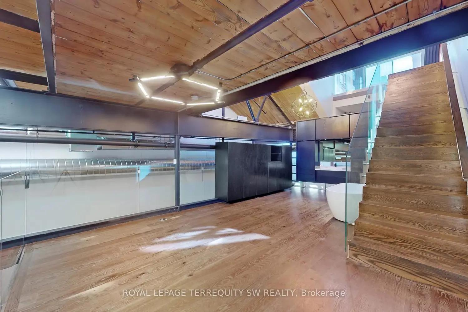 Additional image 11 of 326 Carlaw Avenue 124