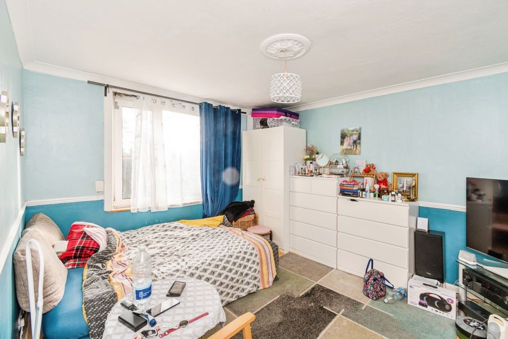 Additional image 6 of 3 bed semi-detached house for saleHarefield Road, Southampton, Hampshire SO17