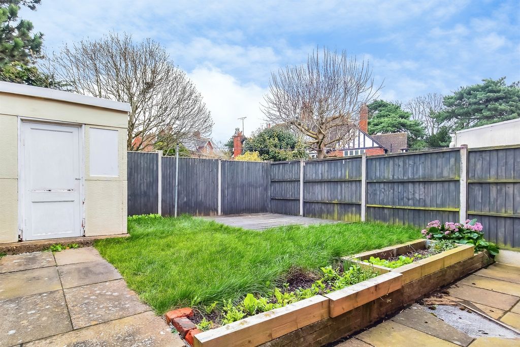 Additional image 12 of 3 bed semi-detached house for saleHarrod Drive, Market Harborough LE16