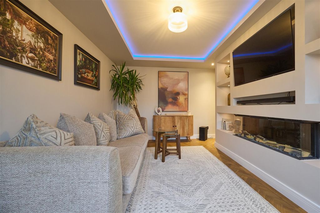 Additional image 5 of 4 bed detached house for saleSaddlers Close, Burbage, Hinckley LE10