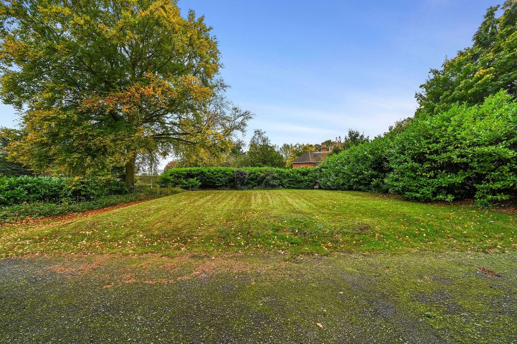 Additional image 26 of 3 bed semi-detached house for saleIpswich Road, Woodbridge IP12
