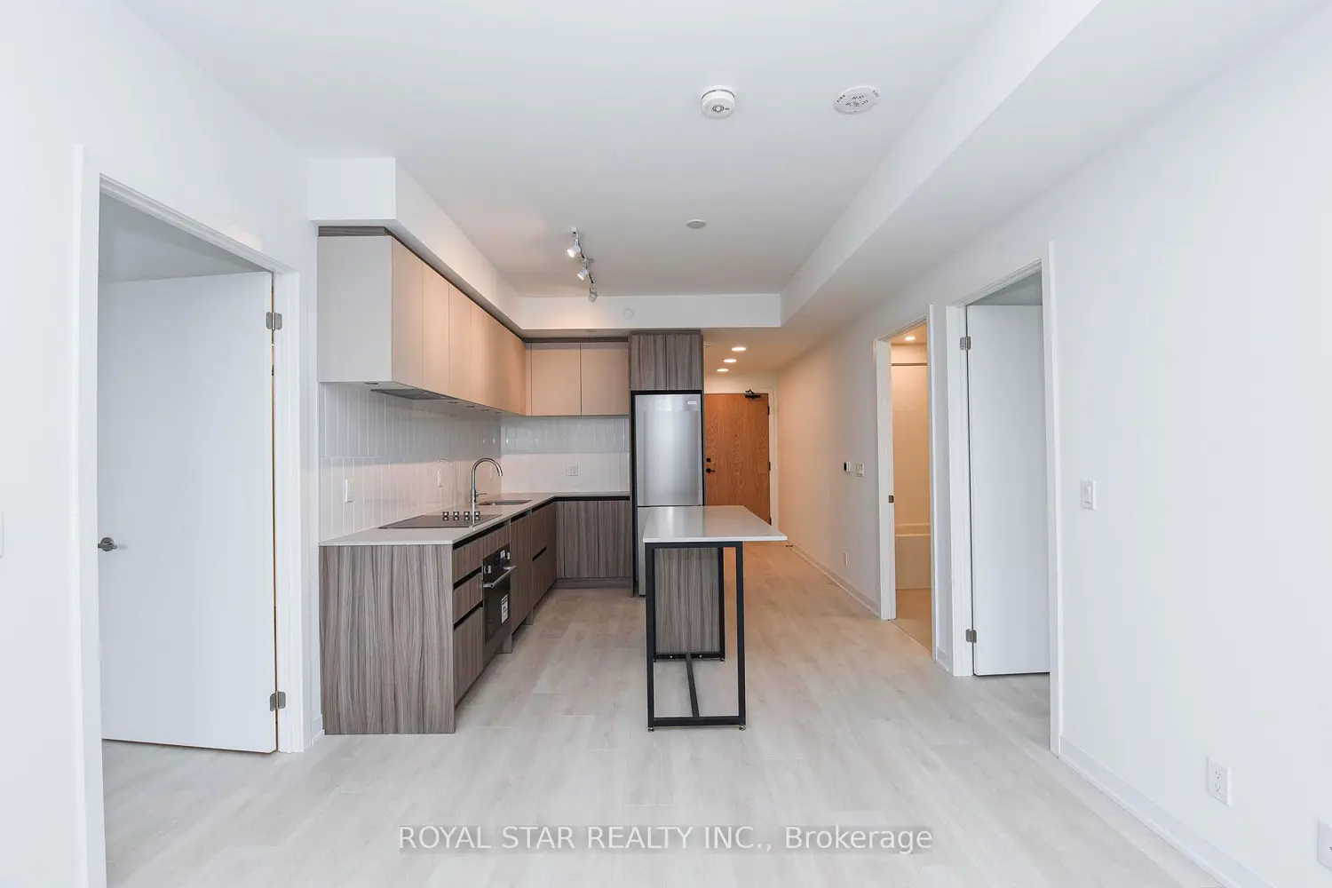 Additional image 3 of 7950 Bathurst Street 1502