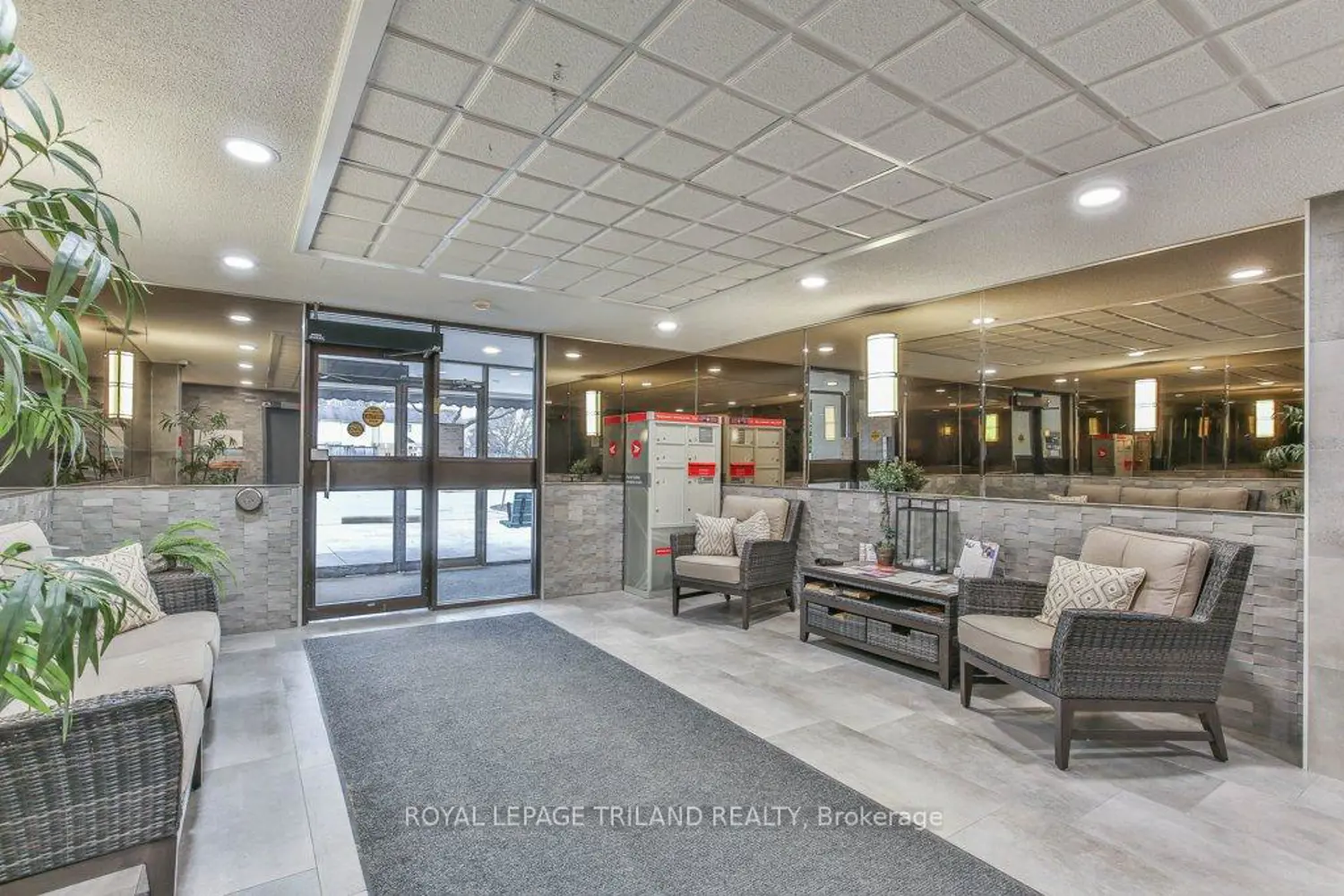 Additional image 2 of 1600 Adelaide Street 1001