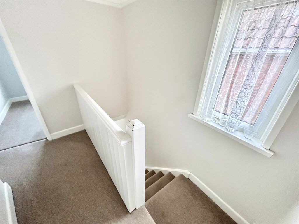 Additional image 11 of 3 bed semi-detached house for saleWakefield Road, Southampton SO18