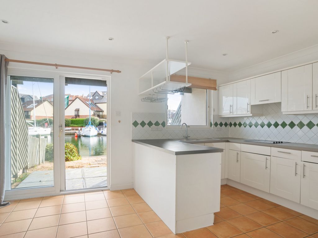 Additional image 5 of 3 bed town house for saleBryher Island, Portsmouth PO6