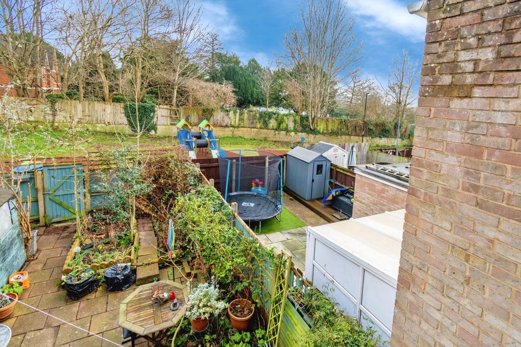 Additional image 18 of 3 bed terraced house for saleWhitehouse Gardens, Regents Park, Southampton, Hampshire SO15