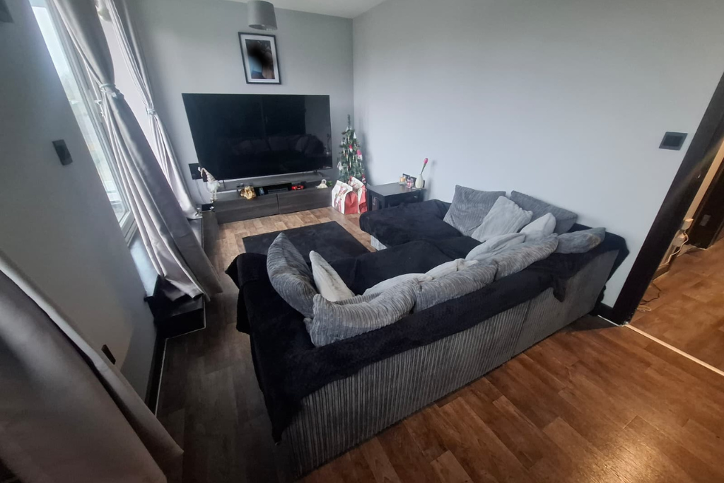 Additional image 4 of 2 bed flat for saleGolden Jubilee Way, Wickford SS12