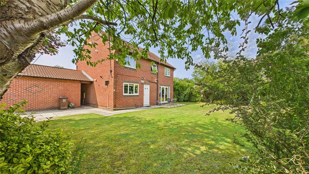 4 bed detached house for saleSt Nicholas Gardens, Yarm TS15