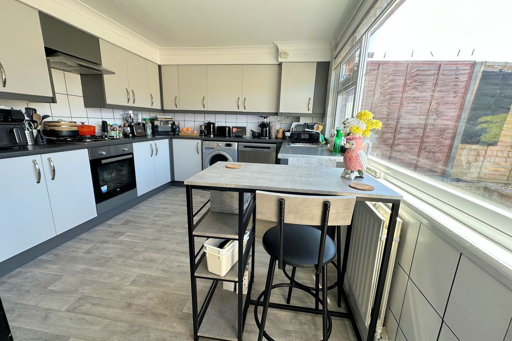 Additional image 5 of 2 bed terraced house for saleWatersedge Road, Portsmouth PO6