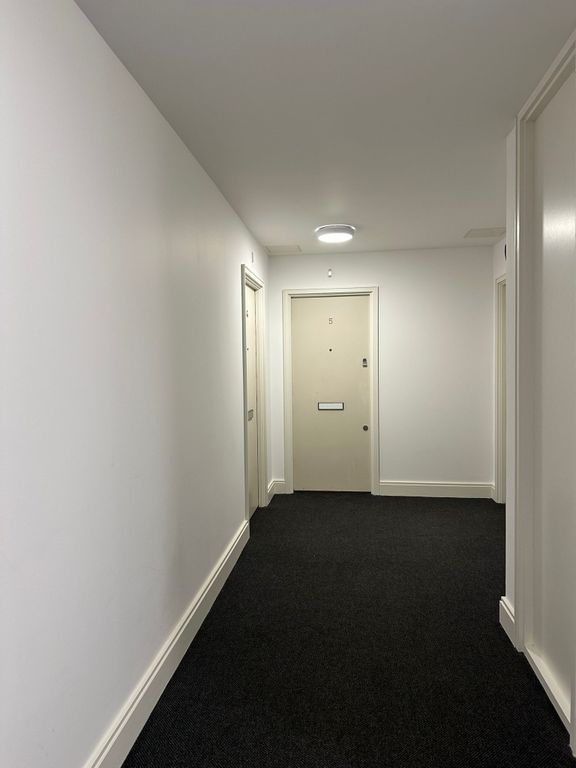 Additional image 5 of 2 bed flat for saleBeaumont Drive, Worcester Park KT4