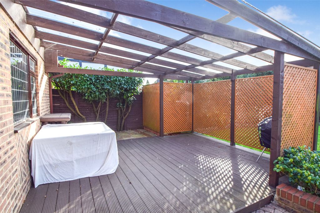 Additional image 10 of 4 bed detached house for saleMoulsham Copse Lane, Yateley, Hampshire GU46