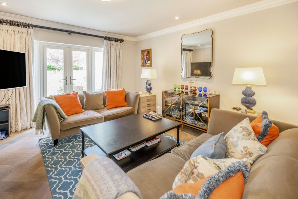 Additional image 7 of 6 bed detached house for saleQueens Acre, Windsor, Berkshire SL4