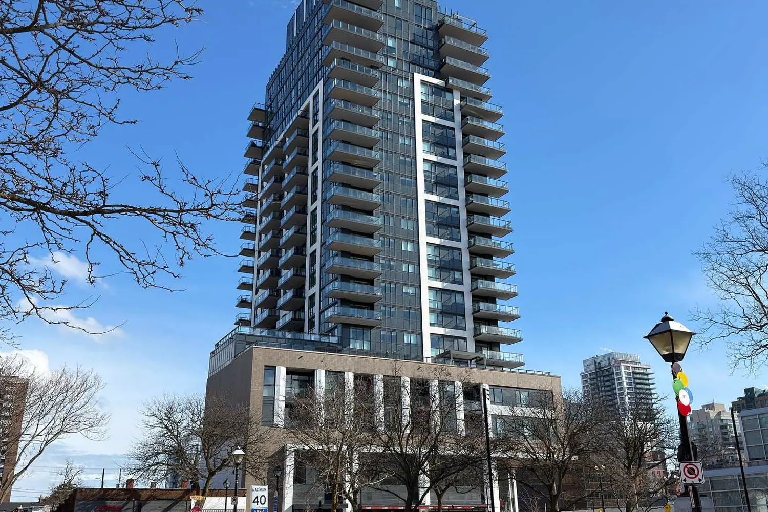 Additional image 2 of 2007 James Street 414