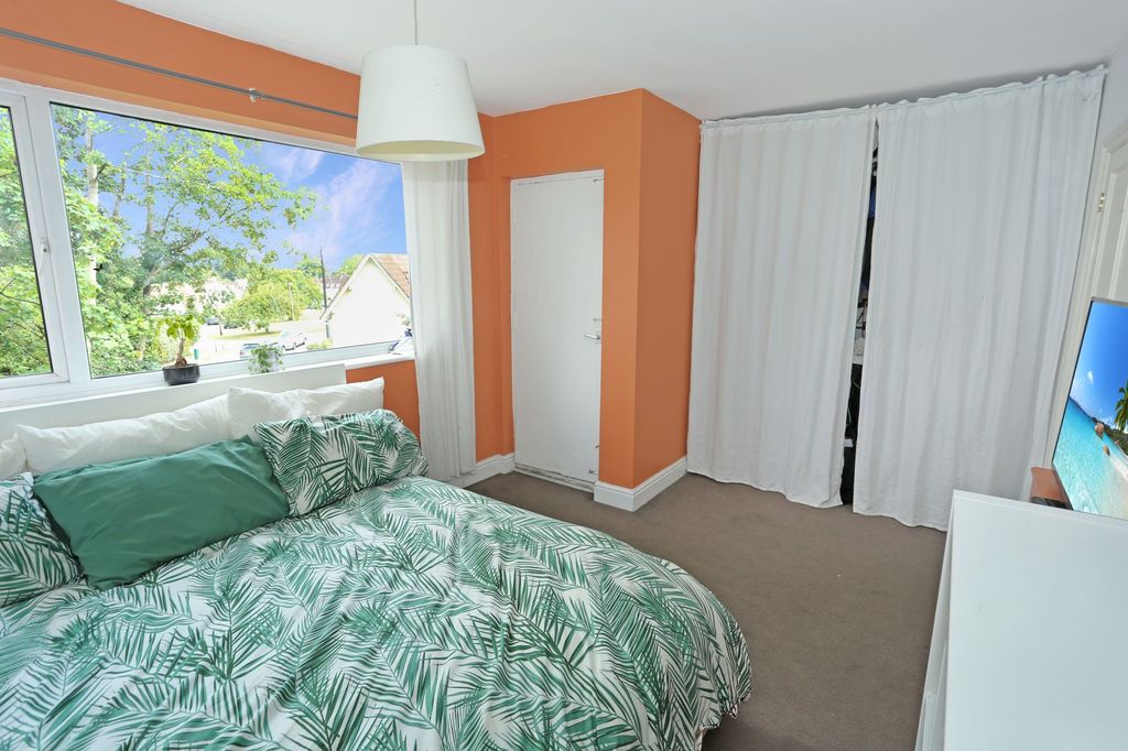 Additional image 8 of 1 bed flat for saleRunnymede Court, West End SO30
