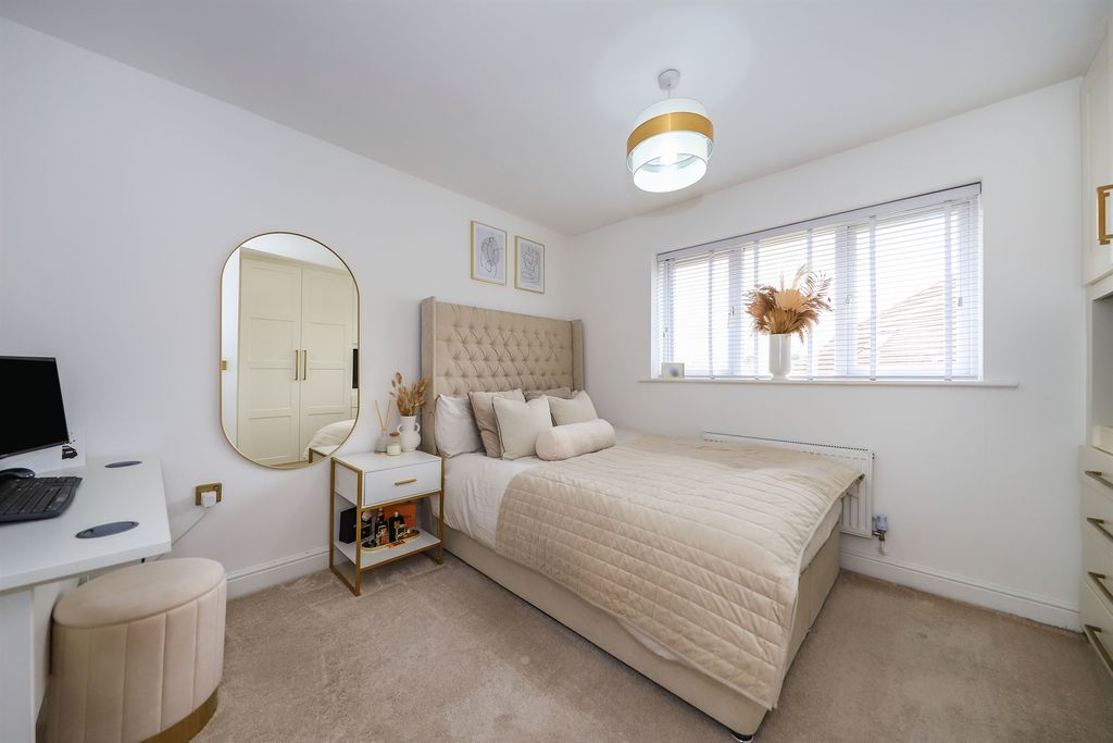 Additional image 6 of 4 bed detached house for saleBarbel Drive, Wednesfield, Wolverhampton WV10