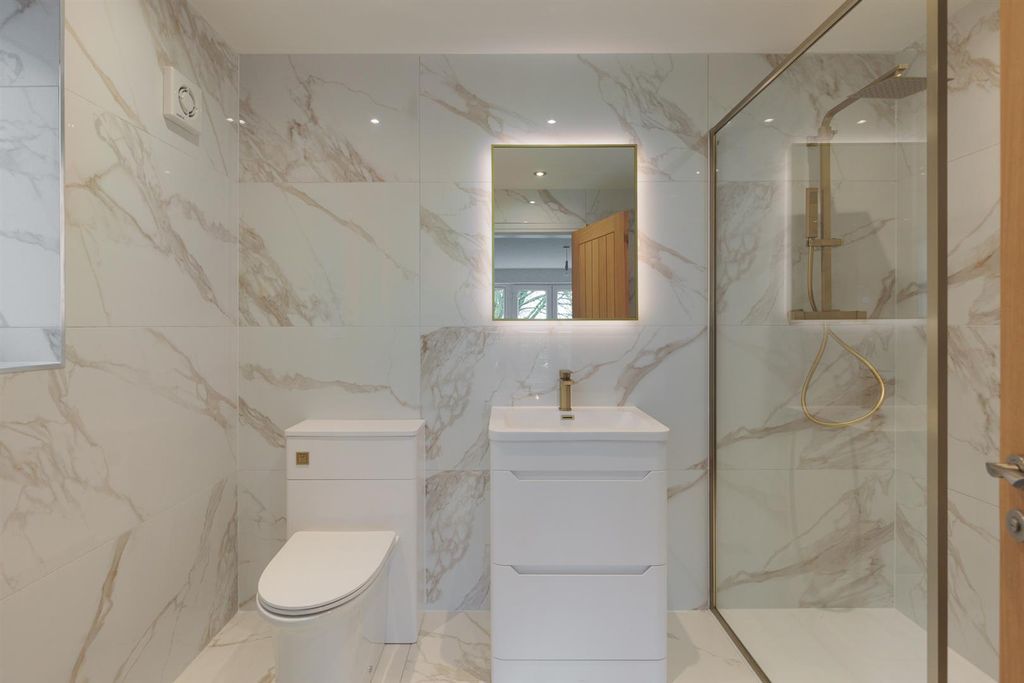 Additional image 19 of 5 bed detached house for saleSidmouth Avenue, Newcastle Under Lyme ST5