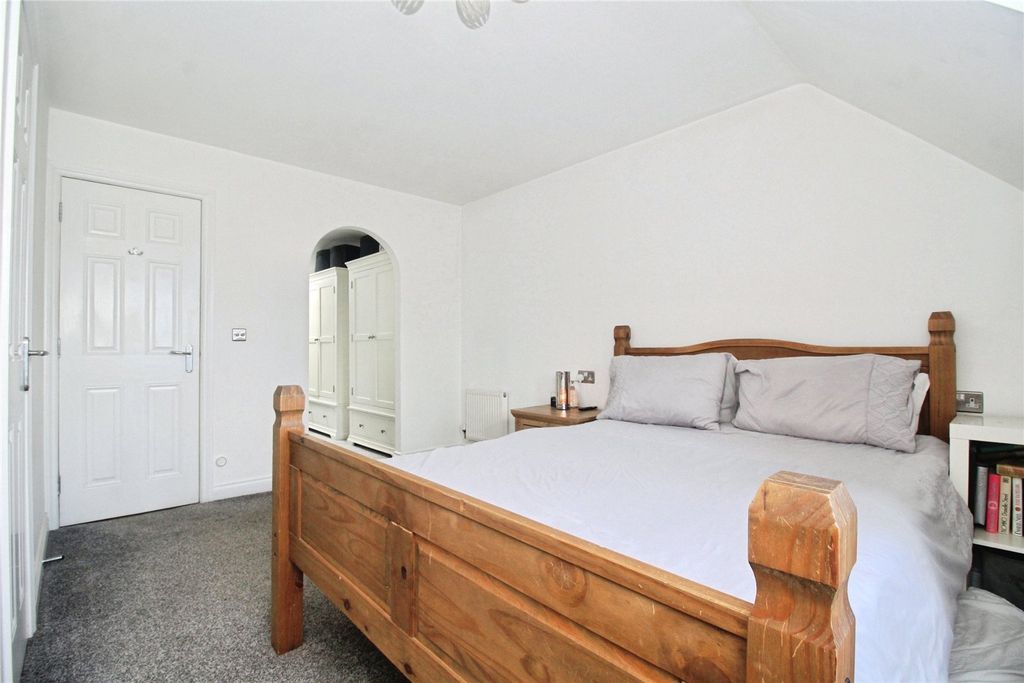 Additional image 6 of 3 bed semi-detached house for saleRussett Close, Barwell, Leicester, Leicestershire LE9