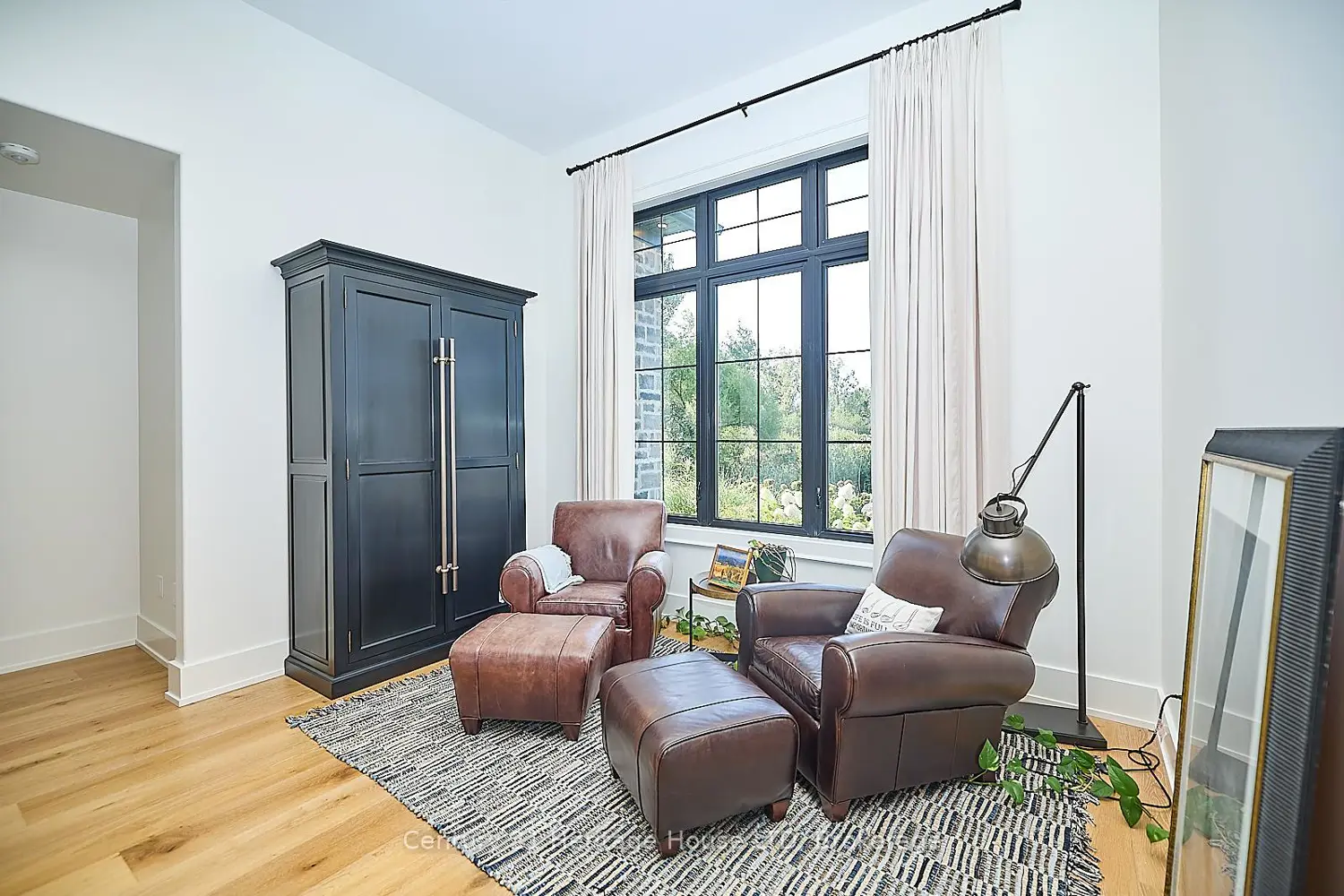 Additional image 8 of 1716 Rebecca Street