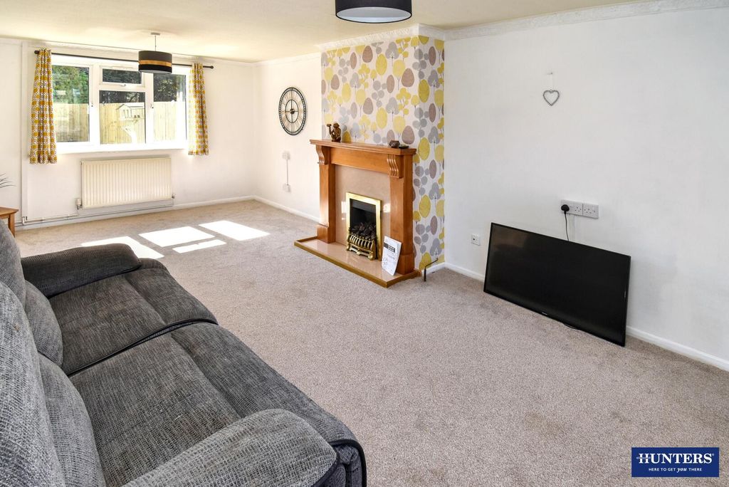 Additional image 2 of 3 bed terraced house for saleDavenport Road, Wigston LE18
