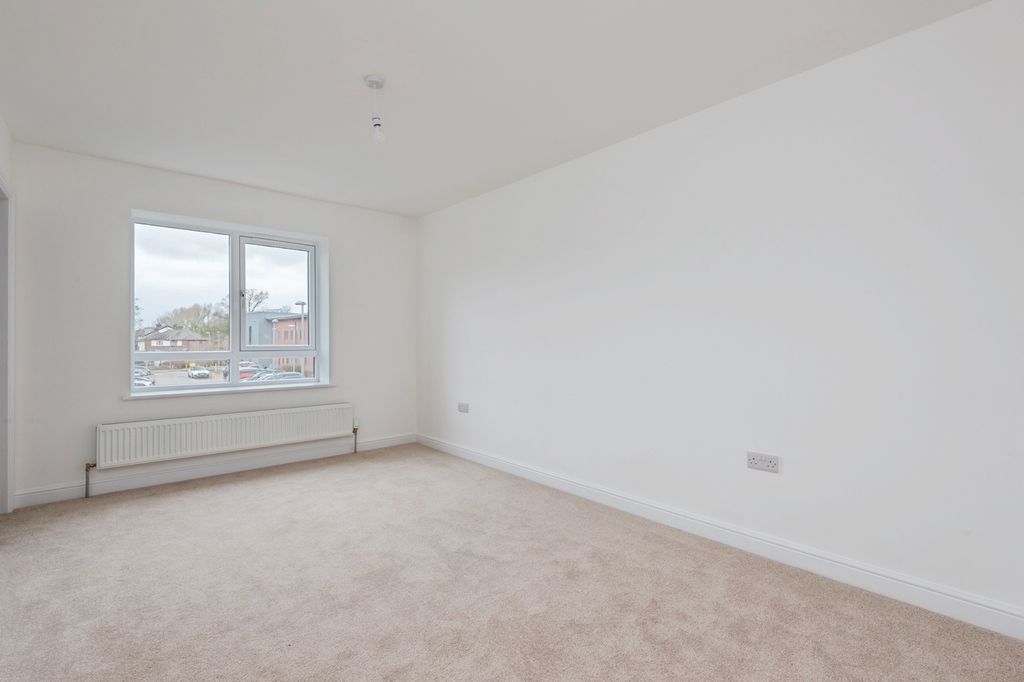 Additional image 16 of 5 bed detached house for saleVictoria Place, Bevan Way, Widnes, Cheshire WA8