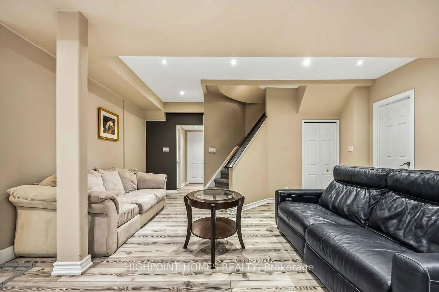 Additional image 12 of 903 Alanbury Crescent