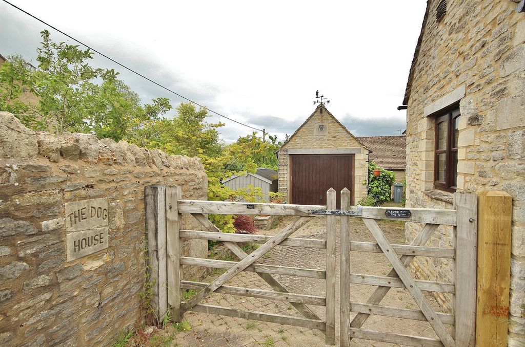 Additional image 10 of 3 bed detached house for saleCrawley Road, Witney OX28