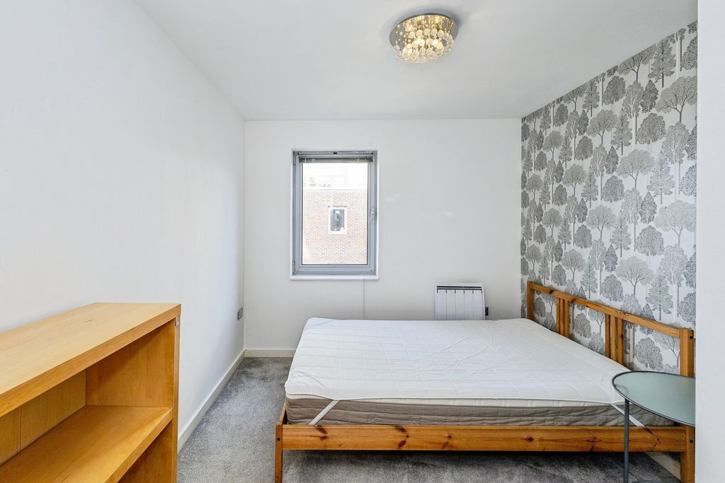 Additional image 10 of 2 bed flat for saleHamburg House, Portsmouth PO1