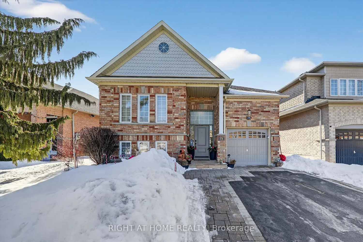 75 Fencerow Drive
